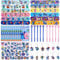 94Pcs Mitgebsel Kindergeburtstag Stit Spielzeug Set mit 50 Aufkleber 12 Schlüsselanhänger 10 Geschenktüten 12 Schnapparmband 10 Gel Stift Mitbringsel Geschenk Kinder Party Zubehör Geburtstag Deko