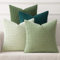 MIULEE 4er Set Kissenbezug Kissen Dekorative Kissenbezüge Kordsamt Sofakissen Dekokissen Kopfkissenbezug Couchkissen Deko Bezug für Sofa Couch Wohnzimmer Schlafzimmer Büro 50x50 cm Waldgrün Serie