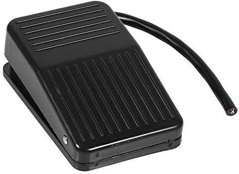Interruttore di Padal Interruttore di Pedale di plastica di energia elettrica Pulsante 220 V 10 A Piede, Pedale a Pedale Interruttore con Cavo di Alimentazione da 10 cm