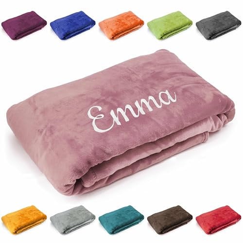 Deitert Kuscheldecke mit Namen oder Wunschtext Bestickt, 200cm x 150cm, extra weiche und gemütliche Sofadecke/Wohndecke, hochwertiges Fleece, personalisiertes Geschenk (Altrosa)