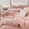 Michorinee Housse de Couette en Peluche 220x240 Rose - Parure de Lit Polaire Flanelle Chaud Hiver - Linge de Lit 2 Personnes Fermeture Éclair + 2 Taie d'oreiller 65x65 cm