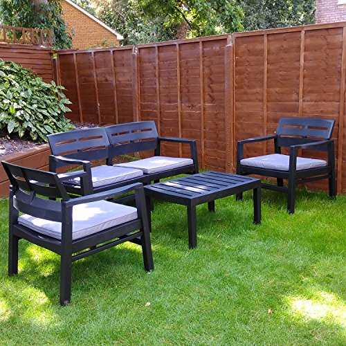 Outdoor-Lounge mit 2 Sesseln 1 Sofa 1 Couchtisch mit Kissen, Made in Italy, Farbe Anthrazit