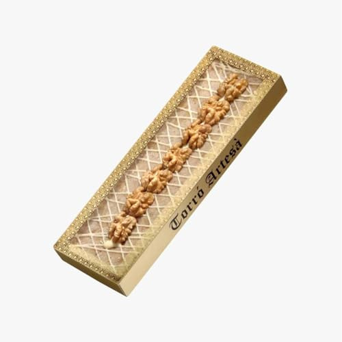 Turrón Nata Nuez - 300g - Cremosidad de nata y el toque distintivo de nuez se unen en este turrón artesanal para momentos de auténtico placer.