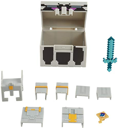Mattel Minecraft Dungeons Battle Chest with Accessories, Action and Adventure Toy Based on Video Game, for Storytelling Play and Display, Gift for Kids Age 6 and Older