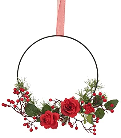 Dekoring ROTE Rose Naturgetreue Blüten Kunstblume im Metallring ca. 33cm Ø Mit Organzaband zum Aufhängen - Gesteck Rosen Rot Beeren Zeder Tanne
