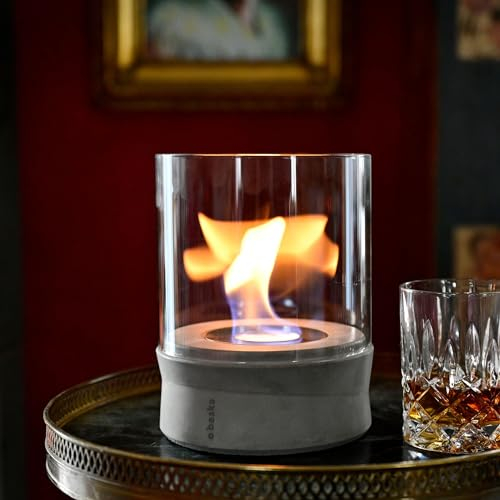 Das Original-B-Ethanolfeuer der Beske-Manufaktur | Tischkamin für den Betrieb mit Bioethanol | Modell 'Yali' | Ø14 cm, Höhe 19 cm | Stabiler Glaszylinder für stimmungsvolles Feuer