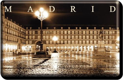 Imán Plaza Mayor de Madrid de Noche