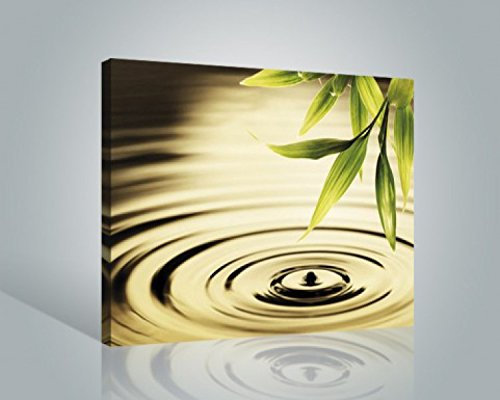 1art1 Eau Poster Impression sur Toile Cercles d'eau, Une Goutte De Rosée Tombe De Feuilles De Bambou Affiche Murale XXL Encadrée | Tendue sur Cadre en Bois | Tableau 80x60 cm