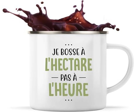 Tasse Métal Je Bosse à l'hectare | 360 ml Mug Émaillé Métallique | Idée Cadeau Agriculteur Humour Ferme Champ Drôle Original Tracteur