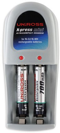 Ultra chargeur compacte X-Press mini + 2 AAA Ni-MH 700mAh