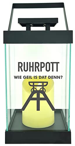 WB wohn trends Edle Glas-Laterne mit LED-Kerze, Ruhrpott wie geil is dat denn, Timer, 35cm hoch mit Bügel, 24,5x13x13cm, Batterie LED-Licht LED-Laterne LED-Lampe mit Text Spruch