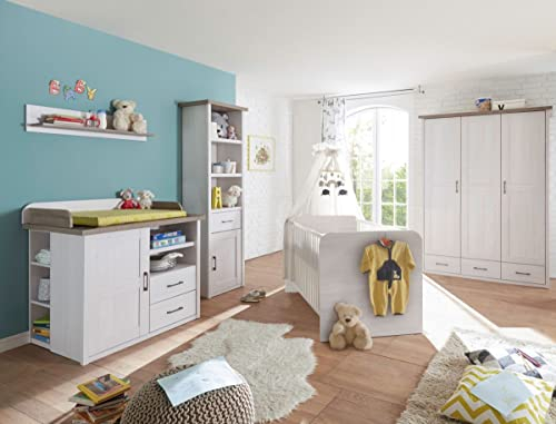 Generisch Babyzimmer Luca in Pinie Weiß und Trüffel 4 teilig mit Kleiderschrank, Kinderbett Babybett mit Lattenrost, Wickelkommode und Standregal - Kinderzimmer komplett Set von Begabino