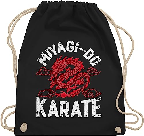 Turnbeutel Rucksack - Nerd Geschenke - Miyagi-Do Karate mit Drache rot/weiß - Unisize - Schwarz - zocker juterucksäcke zocken tasche gamer stoffrucksack geek sporttasche nerds stoffbeutel geeks
