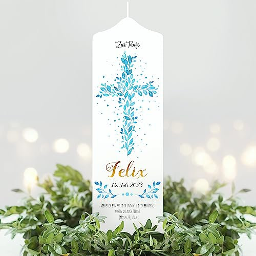 Wandtattoo Loft Taufkerze Junge Taufspruch, Motiv mit blauen Kreuz aus Blättern, 25cm x 8cm, personalisierte Kerze, bedruckte Kerze zur Taufe, Stumpenkerze, individuelles Taufgeschenk