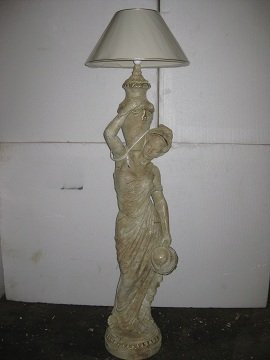 Kunibert Figurenlampe Stehlampe Lampe Diana am Brunnen mit Lampenschirm Höhe 170cm Farbe: Cararasandbeige marmoriert