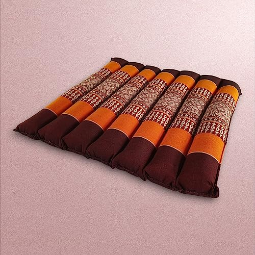 Kinaree Thai Kapok Sitzkissen | Stuhlkissen quadratisch und gesteppt | Steppkissen in verschiedenen Farben und Mustern (Orange)