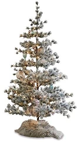 Loberon Weihnachtsbaum Sapi, Christbaum mit LEDs, Kunstschnee-Beflockung, natürliche Nadelbaum-Optik, Festliche Deko-Tanne, Weihnachtsdeko, Weihnachten, Eisen, PVC, Baumwolle, grün/weiß
