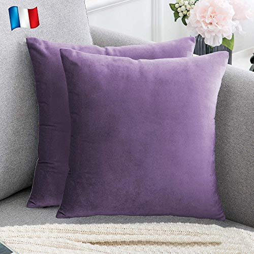 Douceur De Plumes Set di 2 Federe Cuscini Decorativi Tinta Unita in Velluto Viola Lavanda 50x50, Federa Quadrata Moderna e Morbida, Decorazione Soggiorno Divano Camera Letto (2 Viola Lavanda)