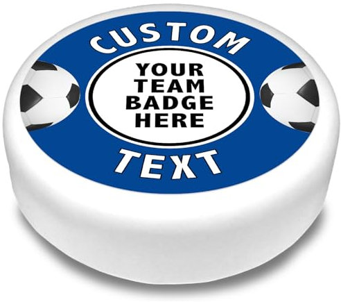 Cakeshop Runde Personalisierte Essbare Tortendekoration Mit Dunkelblauem Fußballrand | Personalisieren Sie Bild & Name | Für Geburtstage & Feiern | Mehrere Formen & Größen | Zuckerguss & Oblatenpapier