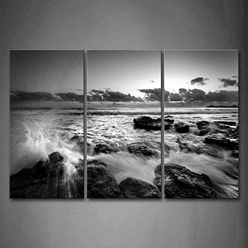Noir et blanc mer vague se précipiter dans la pierre mur Art peinture photos imprimer sur toile paysage marin l'image pour la maison décoration moderne