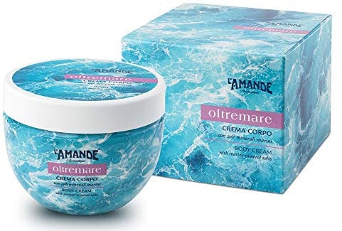 L'AMANDE - Crema Corpo Profumata con Sali Minerali e Acqua di Mare, Antiossidante Delicata ed Emolliente, Crema Corpo Idratante Pelle Secca, Fresca per Pelle Morbida e Vellutata - Oltremare, 300 ml