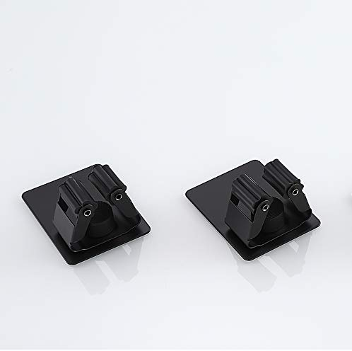 LKM Un trapeador, un Aparato mágico, un trapeador, un Lavabo, una Escoba, un trampolín, un trapeador, un botón.