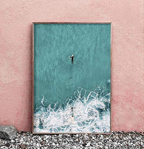 Close Up Surfer Poster - The Big Blue, Mighty and Mesmerizing - Ocean Drone (61 x 91,5 cm) Wandbild, Fotoposter Nature, Beach, Summer Photo: Kiril Dobrev