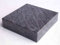 designgrab Lampen- und Vasensockel eckig 20x20x5 cm aus Granit Orion für Grabvase oder Grablampe