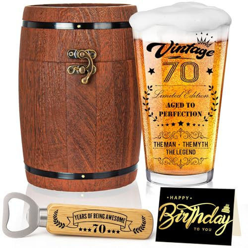 Joybble Geschenke zum 70. Geschenke für Männer, Personalisierte Bierglas mit Gravur, 1956-Bierglas in Fassbox 470ml, Deko 70 Geburtstag mit Geburtstagskarte, Flaschenöffner, Lustige Geschenkideen