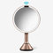 Simplehuman Runder Sensorspiegel aus Gebürstetem Edelstahl in der Farbe Silber Wiederaufladbar, Maße: 46cm x 23cm x 20cm, ST3053