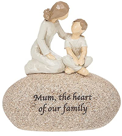 Widdle Gifts Sentiment Stone Pebble Ornament with Heartfelt wording (Mum Heart of our Family 4554)