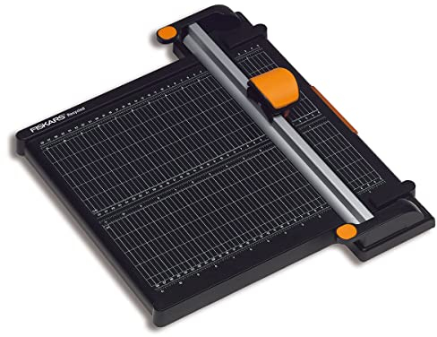 Fiskars Massicot Rotatif Recyclé - 30 cm, Lame avec revêtement en titane, Noir/Orange, 1004640