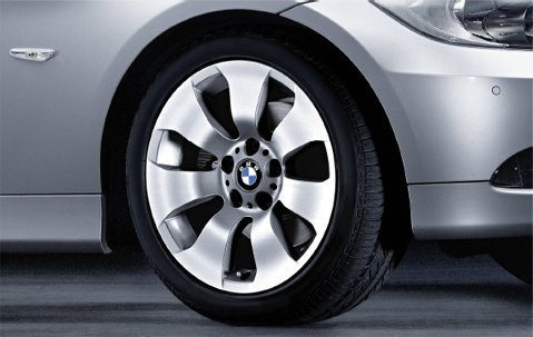 Original BMW Alufelge 3er E90 E91 E92 E93 Sternspeiche 158 in 17 Zoll