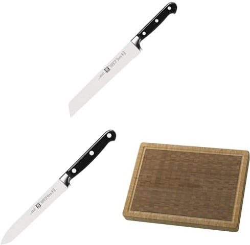 ZWILLING Lot de Couteau à Pain, Lame dentelée : 20 cm, + Couteau Universel, Lame dentelée : 13 cm, Acier Formule Spéciale, série Professional S + Planche à Découper, 42 x 31 cm, Bambou