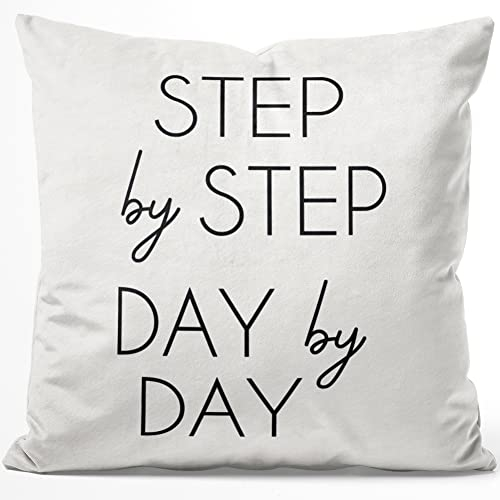 JUNIWORDS Kissen, Step by Step Day by Day, 40 x 40 cm, Flauschig Samtweich Weich
