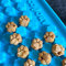Collory Mini Pfoten (1,5 cm) Silikon Leckerli Backmatte, Hundekekse selbst backen, Schokoladenform, Bonbonform, Material antihaftend und lebensmittelecht (BPA-Frei) (Grün)