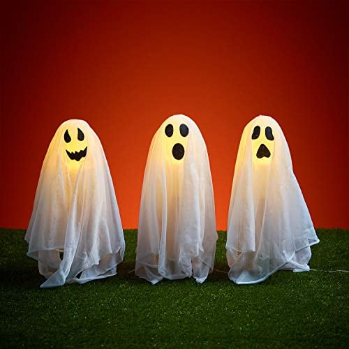 Lights4fun Set de 3 Fantômes Lumière d'halloween avec Piquet de Terre – à Piles et avec minuterie – Décoration pour l’intérieur et l’Exterieur – Blanc décor Gothic