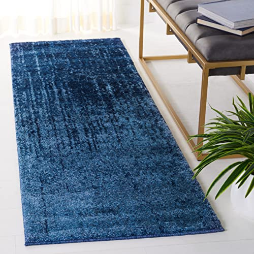 SAFAVIEH Retro Collection Runner Rug - 2'3 x 7', Light Blue & Blue, Modern Abstract Design, Non-Shedding & Easy Care, Ideal for High Traffic Areas in Living Room, Bedroom (RET2770-6065)