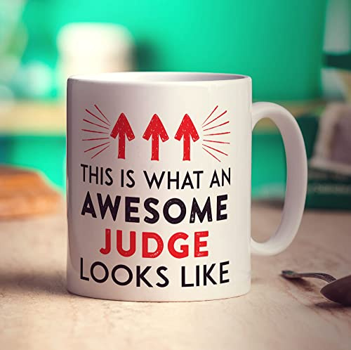 This is What an Awesome Judge Looks Like Mug - 11oz Ceramic Cup