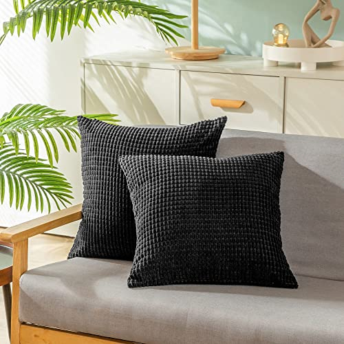 CaliTime Kissenbezüge Kissenhülle 2er-Pack Bequeme Kissenbezüge für Couch, Schlafsofa, bequem, superweich, Kordsamt, Maisstreifen, beidseitig, 40 cm x 40 cm, schwarz
