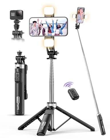 Palo Selfie Tripode con 2 Luces, Tripode para Movil 135CM Extra Largo con Control Remoto Desmontable, Selfie Stick con 1/4 de Tornillo Compatible con iPhone 15 14 13 12 11/Android/Gopro/Camara