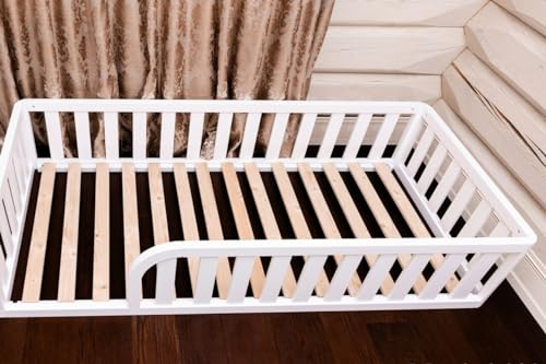 Mandrele - Montessori Bett, Bodenbett mit Lattenrost, Rausfallschutz Bett, Kinderbett, Holzbett mit Bettgestell für Jungen und Mädchen, 200x120cm, Weiß
