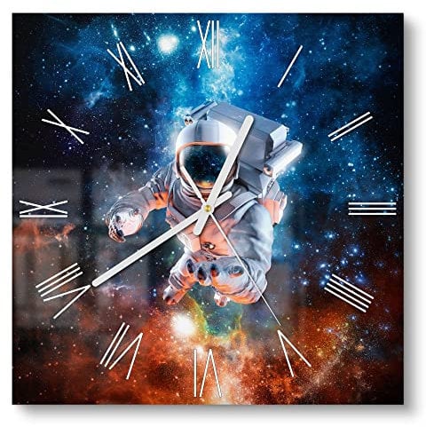 DEQORI Glasuhr | 30x30 cm | Motiv Schwereloser Astronaut | ausgefallene leise Design Uhr aus Glas | Wanduhr für Wohnzimmer & Küche | Moderne Hingucker Uhr für die Wand