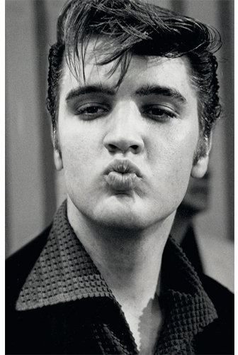 modern times Magnet Kühlschrankmagnet LUSTIG - Motiv: ELVIS PRESLEY KISS - MAGNETE, Anlass:, Künstler/Verlag ABG EPE IP LLC elvis.com, Größe: 8,5x5,5 cm