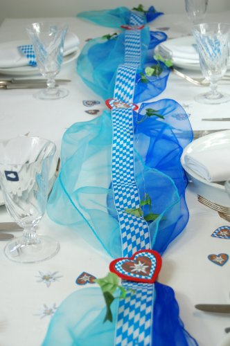 Fibula [Style] ® Komplettset Bavaria Größe S Tischdekoration für Geburtstag/Sommer/Party/Hochzeit/Feste/Bayern/Oktoberfest für ca. 8-10 Personen