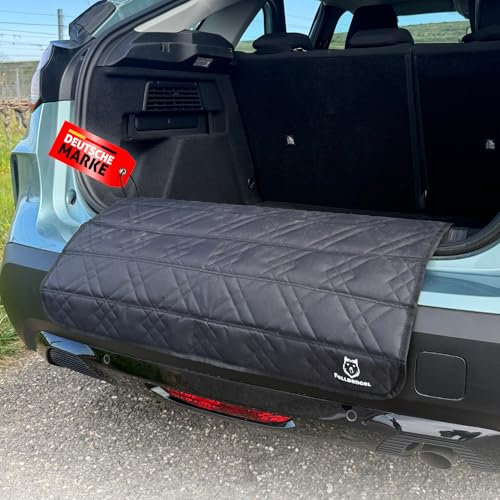 Fellbengel Ladekantenschutz Kofferraum [extra starker Klett + Befestigungshaken] Stoßstangenschutz Hund - Kofferraum Schutzmatte - Ladekantenschutz - perfekte Passform, Robustes Material