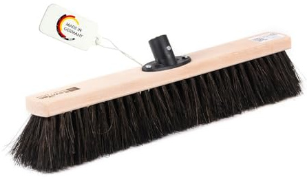 BawiTec Arengabesen, Nassfest und Ölbeständig, 60cm Breit, Arenga-Pflanzen-Naturfaser Borsten, mit QuickFix-Stielhalter, für Draußen Außenbereich, Straßenbesen, Industriebesen