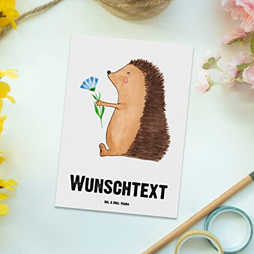 Mr. & Mrs. Panda Personalisierte Postkarte Igel Blumen - Personalisierte Geschenke, Tiermotive, Geschenkkarte mit Wunschtext, Gute Besserung,