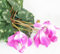 Zelda Bomboniere Pianta Ciclamino Cm 32 7 Fiori Artificiali Composizione Floreale (Lilla)