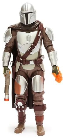 Disney Store Offizielle Sprechende Actionfigur The Mandalorian, Star Wars, 38cm, Intergalaktischer Krieger mit Leuchtendem Flammenwerfer, Echte Charakterphrasen auf Englisch, Ab 3 Jahren